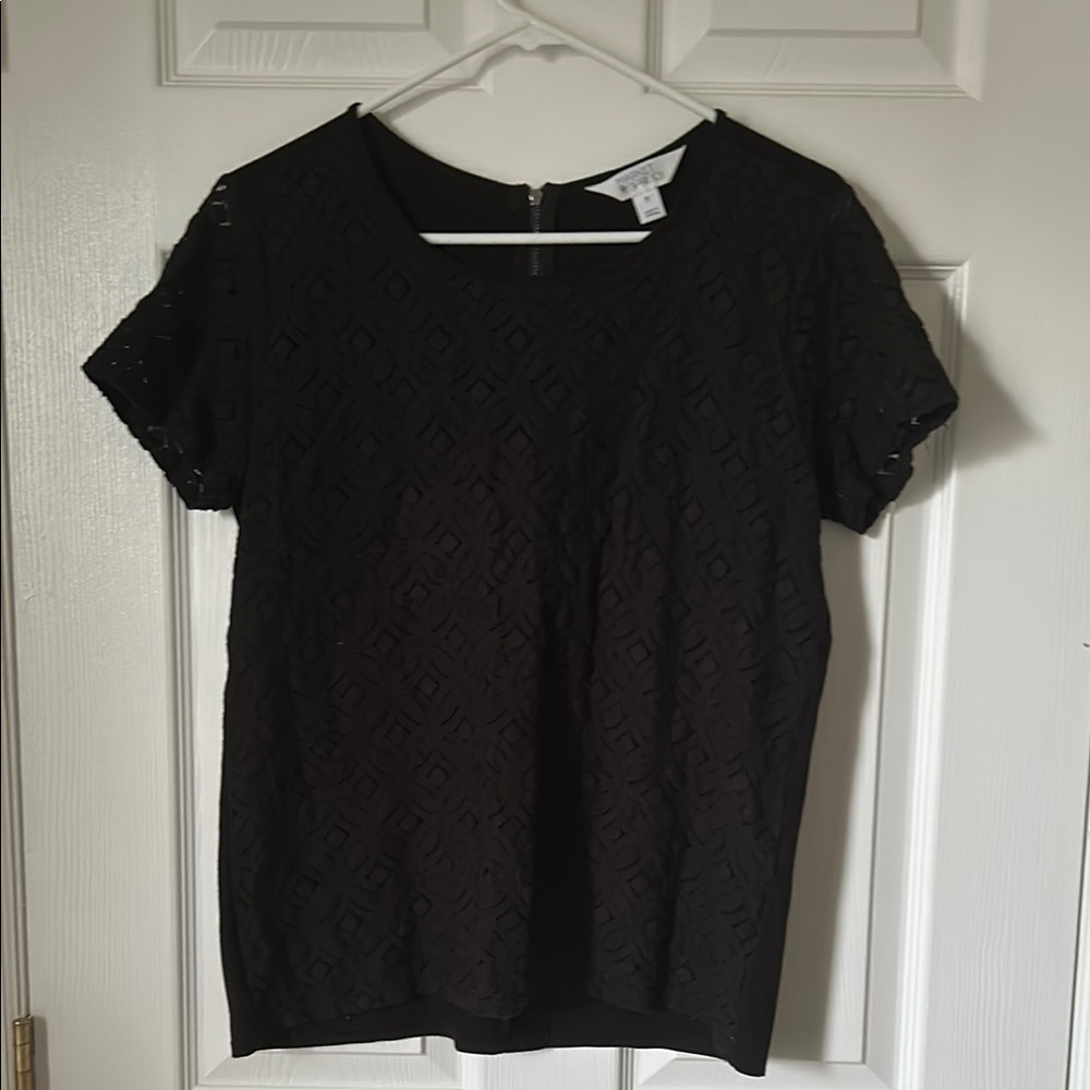 Market & Spruce Black Boxy Crew Neck Tee